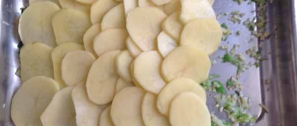 http://www.recettes-hubert.com/wp-content/gratin-w-600x255.jpg